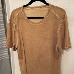 EUC Lululemon 5 year basic T *Sun washed